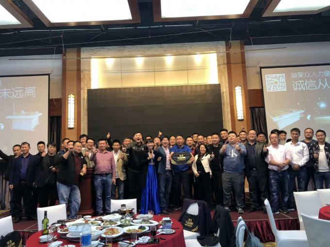 Inkjet-CAD-Schneider-Plotter-Maschine für Schuhe Taschen Bekleidung Stoff Papiermuster 8